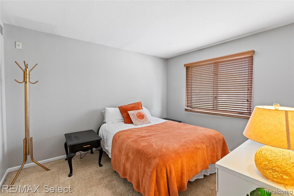 11476 Moffett Court, Fenton, MI 48430 — Photo 46