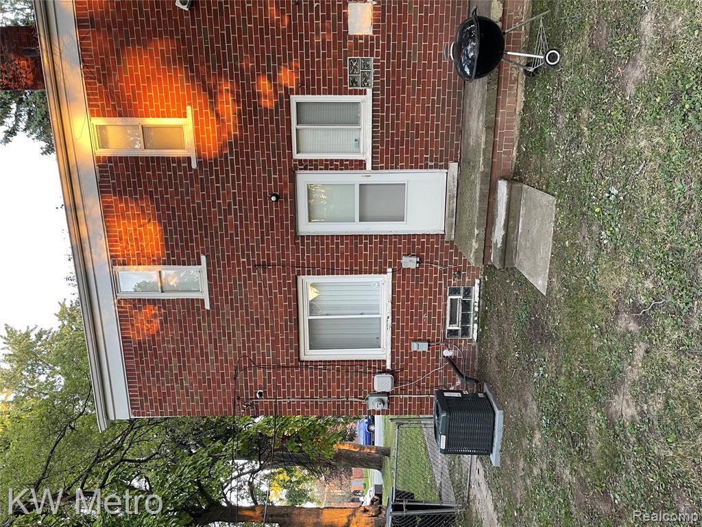 8559-8563 Wyoming Avenue S, Detroit, MI 48204 — Photo 18