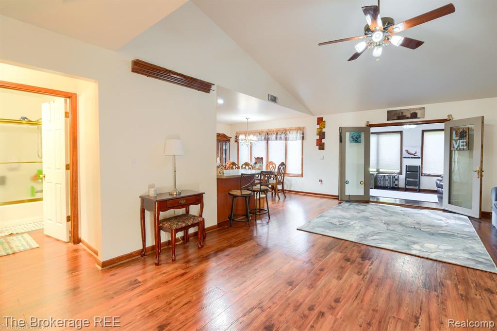 9369 Rayna Drive, Davison, MI 48423 — Photo 10