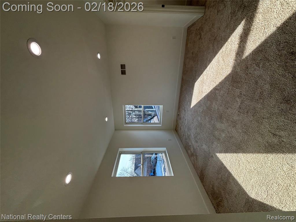10024 Borgman Avenue, Huntington Woods, MI — Photo 45