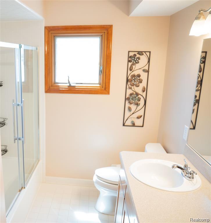 6651 Arlington Drive, West Bloomfield, MI — Photo 51
