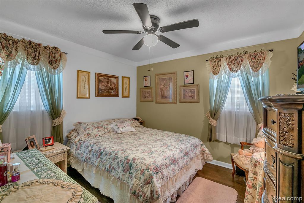 1582 Chandler Avenue, Lincoln Park, MI 48146 — Photo 12