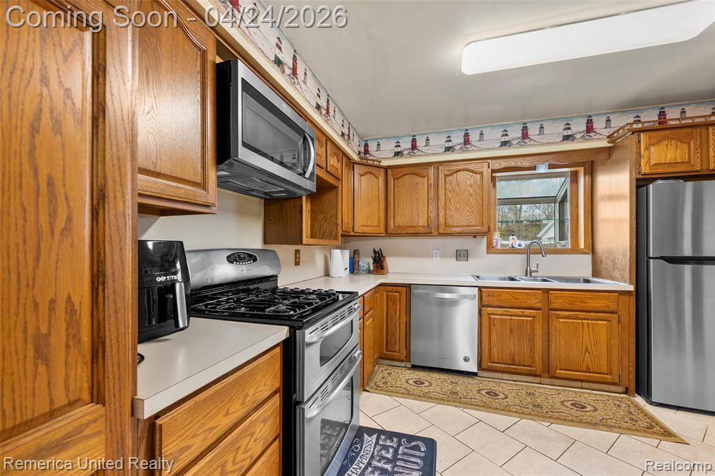 32204 Truman Road, Rockwood, MI — Photo 18