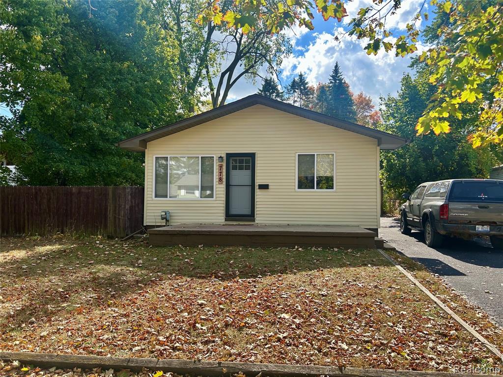 778 4th Avenue, Pontiac, MI 48340 — front exterior