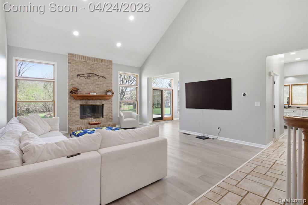8488 Annette Avenue, Grosse Ile, MI 48138 — Photo 10