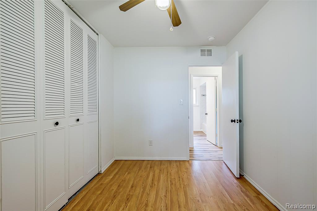 658 Kansas Avenue, Ypsilanti, MI 48198 — Photo 40