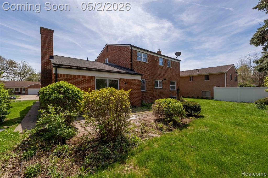 5 Snow Court, Dearborn, MI 48124 — Photo 40