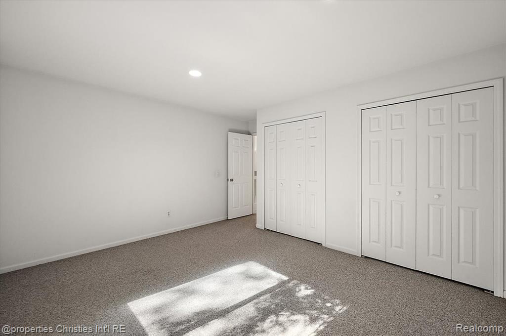 6835 High Ridge Road, West Bloomfield, MI 48324 — Photo 44