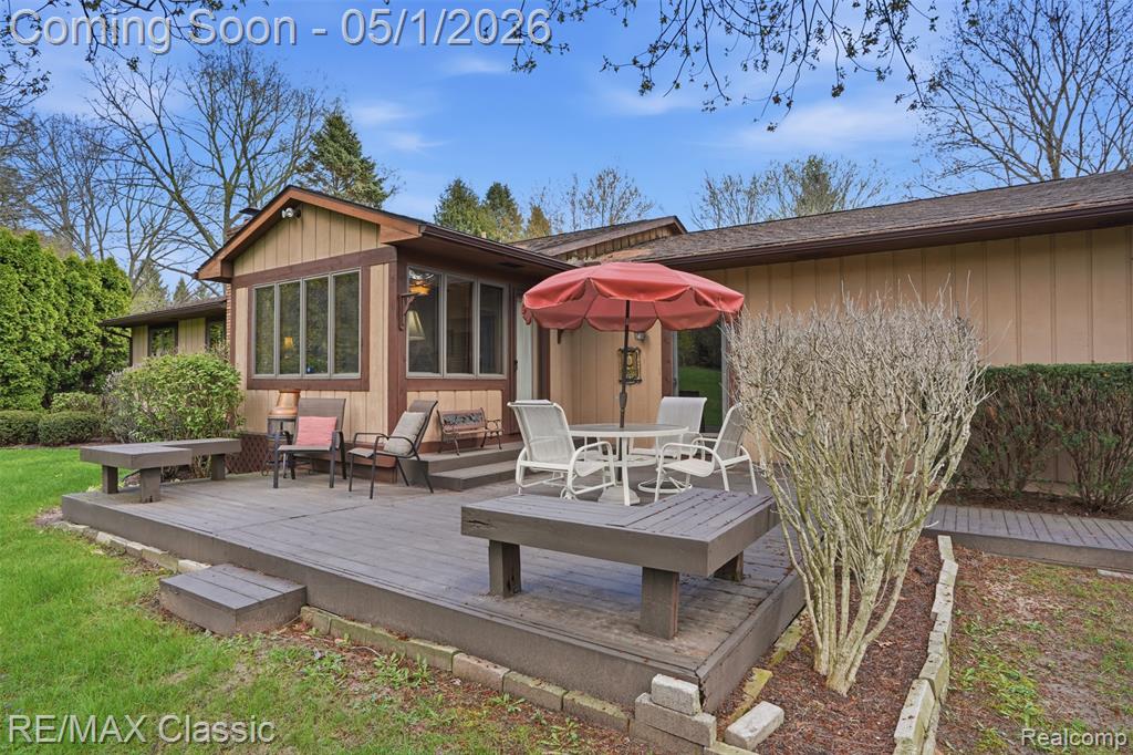 4134 Sleeth Road, Commerce Twp, MI 48382 — Photo 7