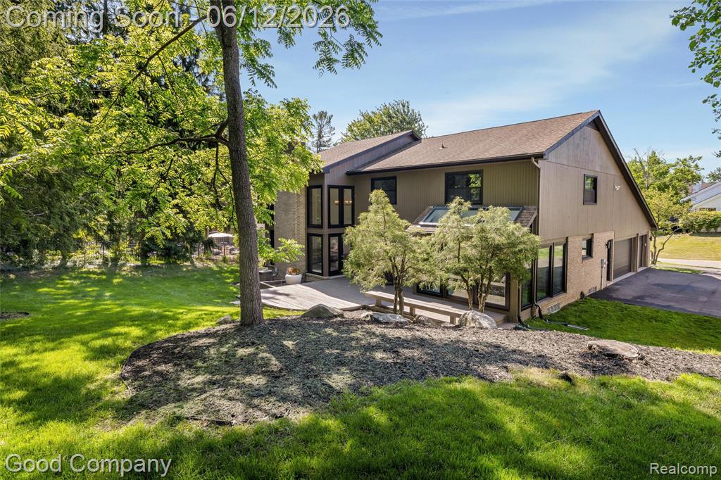 3176 Chambord Drive, West Bloomfield, MI 48323 — Photo 51