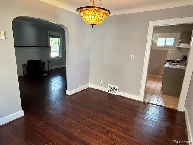 809 N DORCHESTER Avenue, Royal Oak, MI 48067 — Photo 4