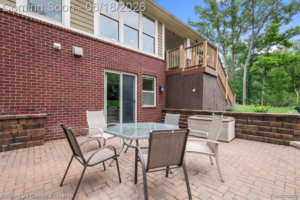 34225 Thornbrook Drive, Farmington, MI 48335 — Photo 61