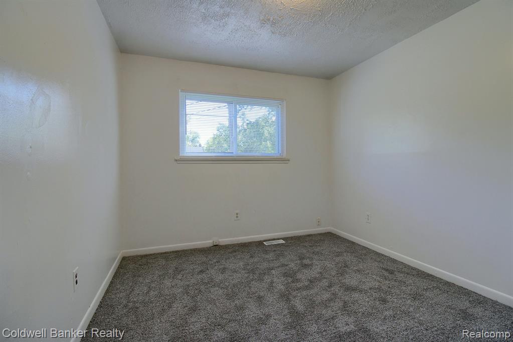 1671 FOLEY Avenue, Ypsilanti, MI 48198 — Photo 3