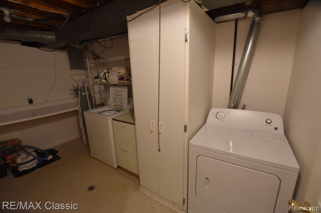 1550 BRENTWOOD Drive, Troy, MI 48098 — Photo 23