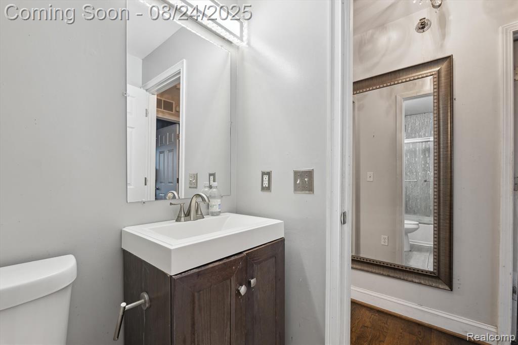 23424 Grayson Drive, Southfield, MI 48075 — Photo 18