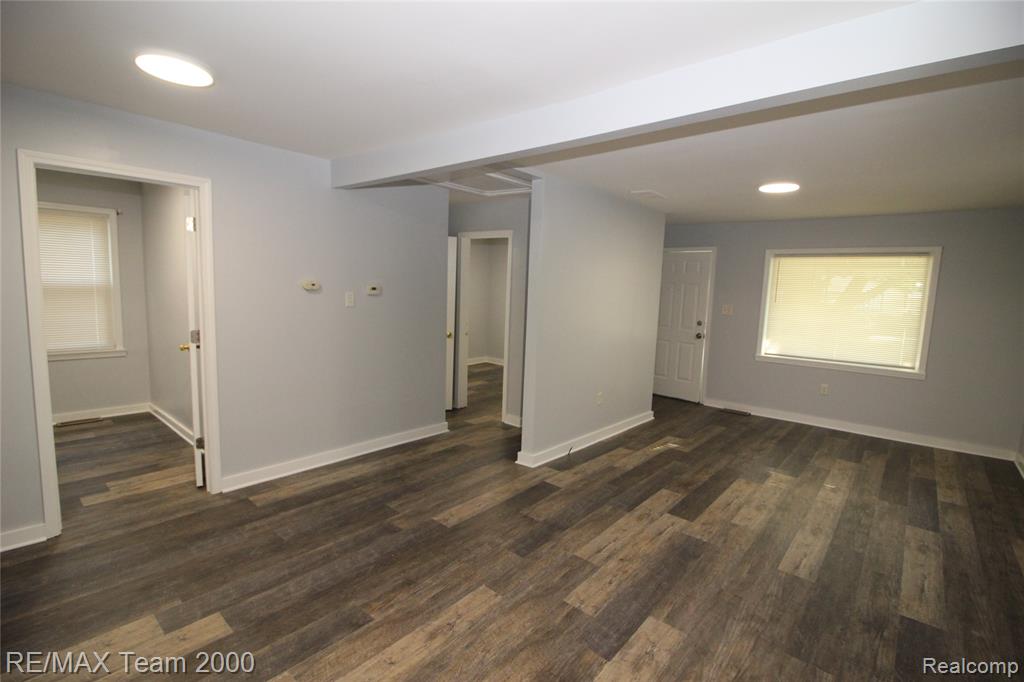 5847 WEDDEL Street, Taylor, MI — Photo 13