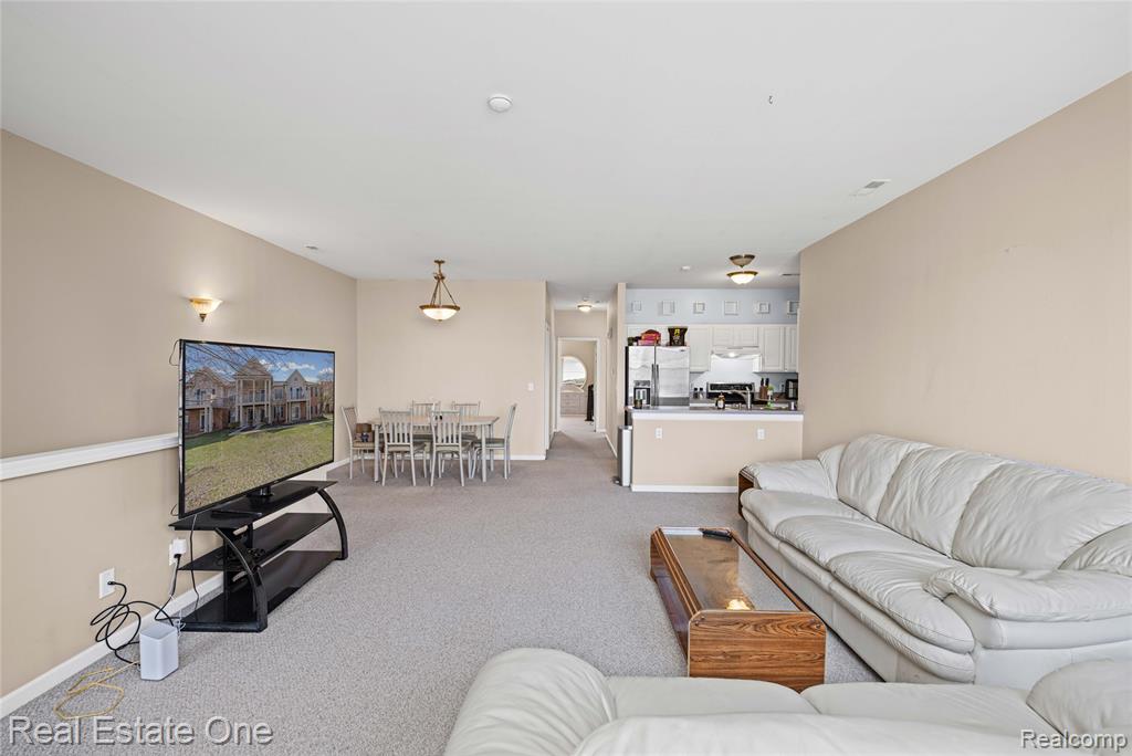 40442 Bay Harbor Lane, Canton, MI 48188 — Photo 13