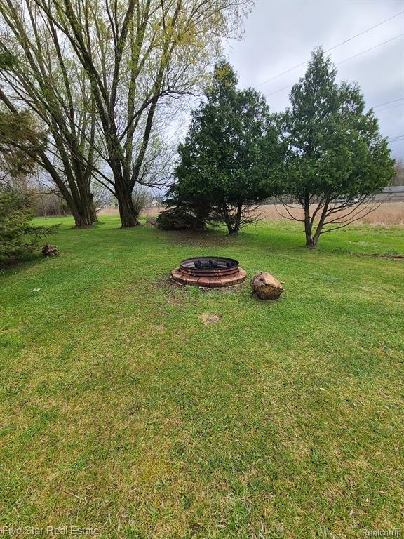 24800 DAYTON Road, Armada, MI — Photo 17