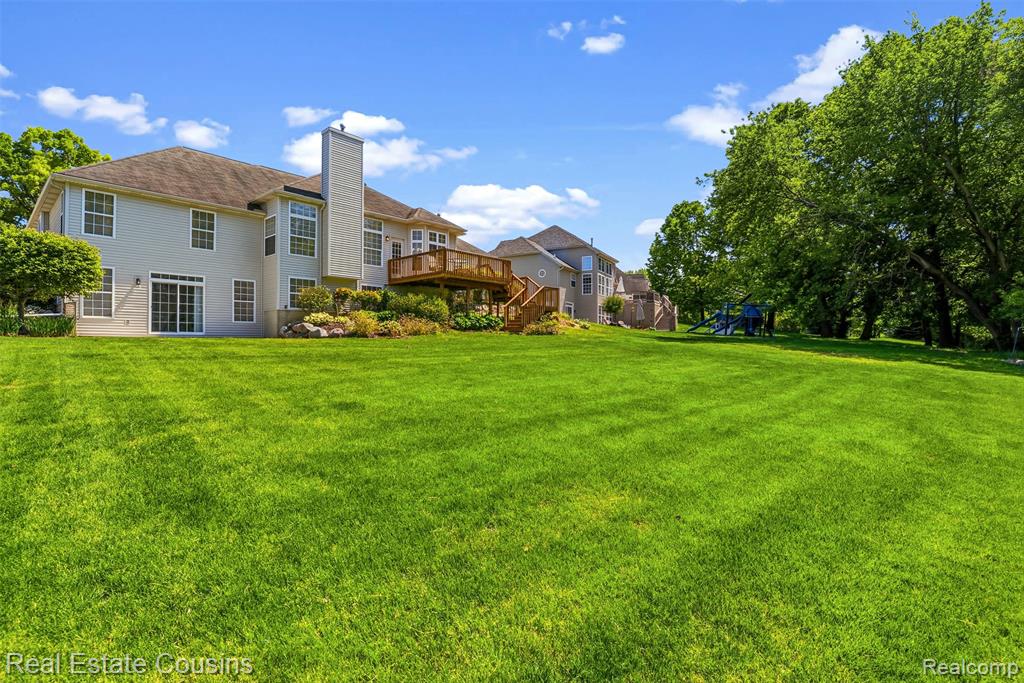 4344 Oak Tree Court, Fenton, MI 48430 — Photo 26
