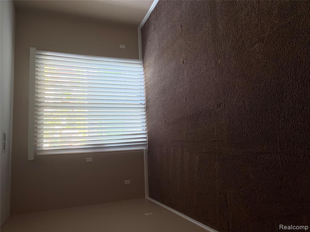 4105 Berkeley Avenue, Canton, MI 48188 — Photo 6