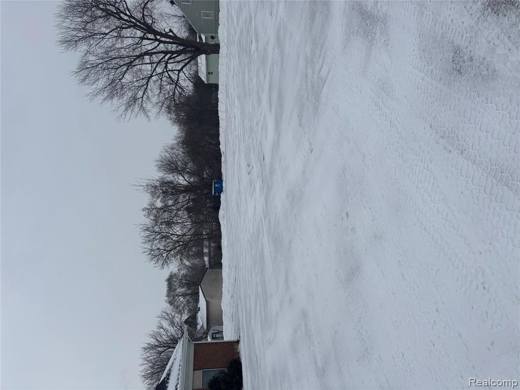 1258 E Humphrey Avenue, Flint, MI 48505 — Photo 35