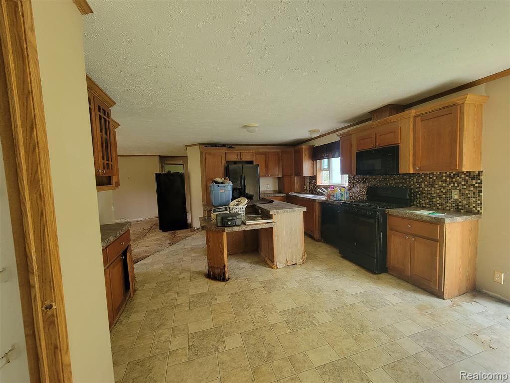 7950 S Huron River Drive, South Rockwood, MI — Photo 16