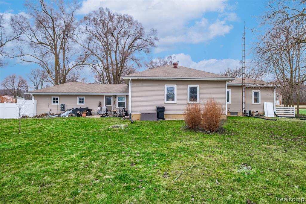 2375 W Mount Morris Road, Mount Morris, MI 48458 — Photo 31