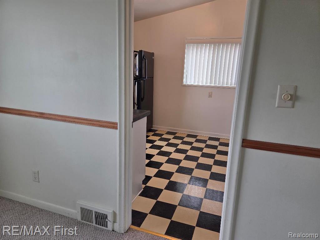 19285 Rockcastle Street, Harper Woods, MI 48225 — Photo 3