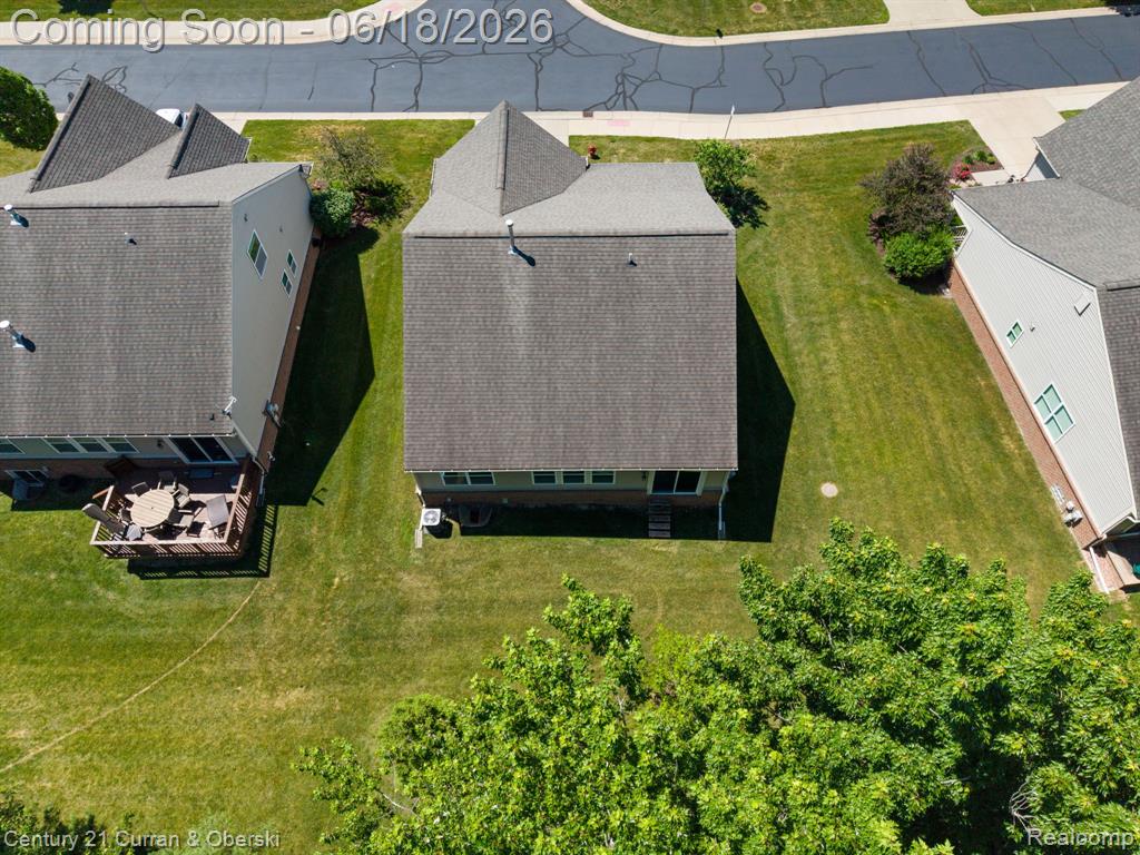 1086 Paddock Drive, South Lyon, MI 48178 — Photo 54