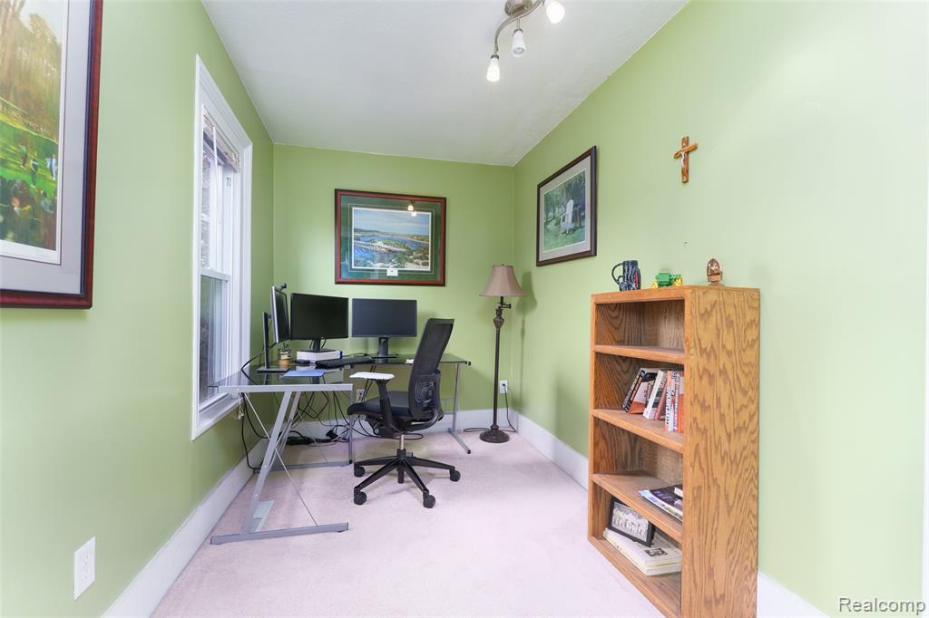 407 S Cedar Street, Williamston, MI 48895 — Photo 13
