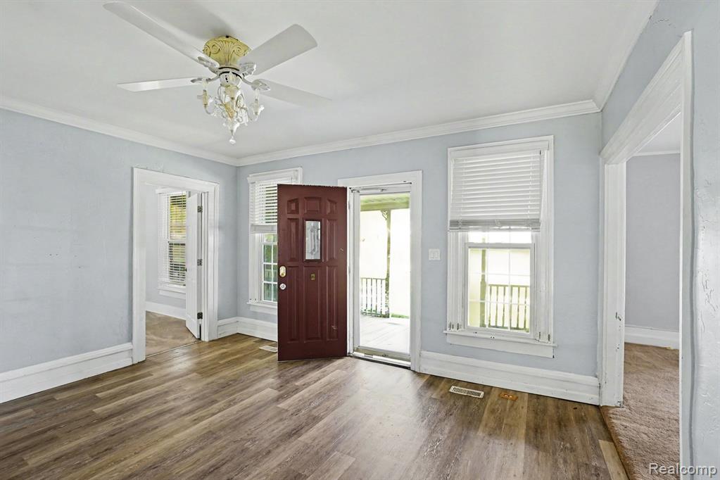 409 Fleming Street, Howell, MI 48843 — Photo 3