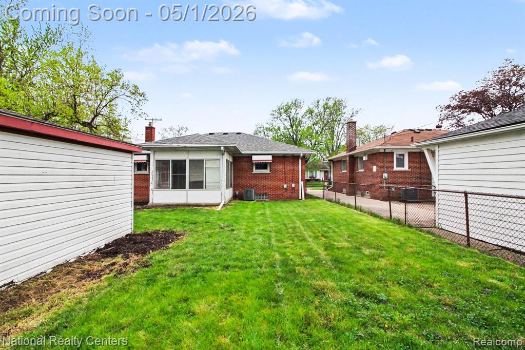 13012 Tecumseh, Redford, MI 48239 — Photo 22