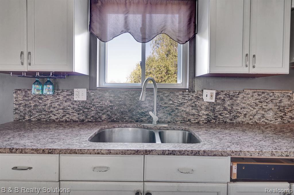 3200 N SUMMERS Road, Imlay City, MI 48444 — Photo 5