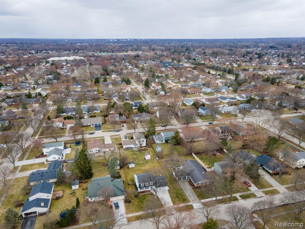 4855 CAROL Drive, Troy, MI 48085 — Photo 41