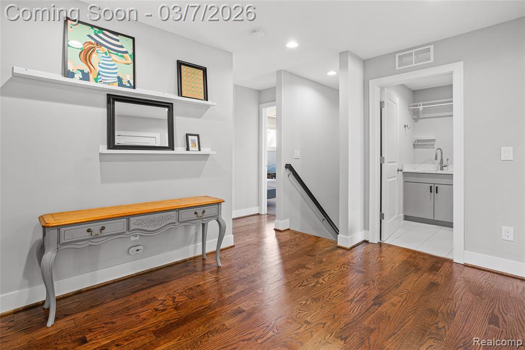 4620 Mankato Avenue, Royal Oak, MI 48073 — Photo 25