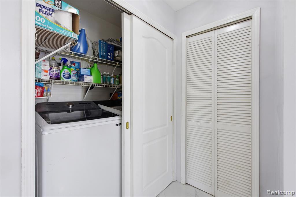 11293 Delano Street, Romulus, MI 48174 — Photo 21