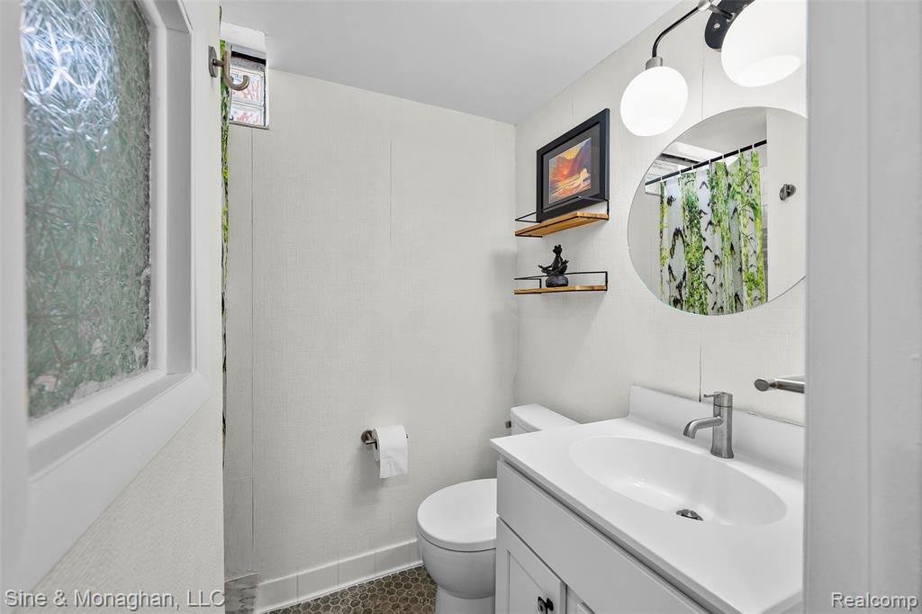 5066 Elmhurst Avenue, Royal Oak, MI 48073 — Photo 20