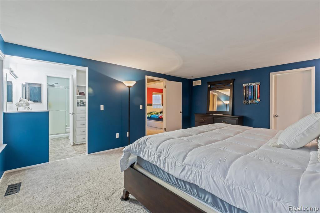 21392 E Glen Haven Circle, Novi, MI 48167 — Photo 18