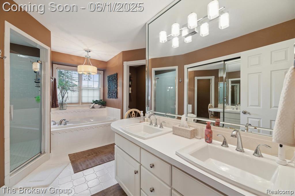 6387 Pinebrook Lane, Burton, MI 48509 — Photo 27