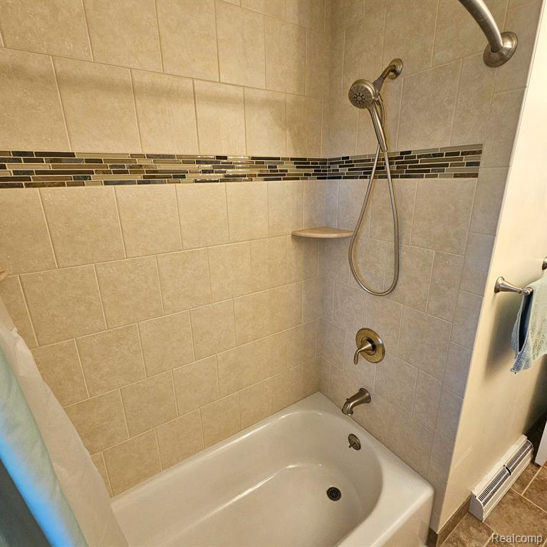 9233 SMITHS CREEK Road, Wales, MI — Photo 29