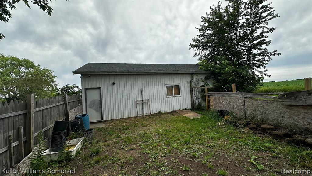 5774 BURNSIDE Road, North Branch, MI 48461 — Photo 22