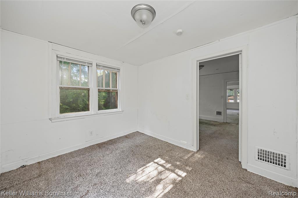 9225 Birwood Street, Detroit, MI 48204 — Photo 12