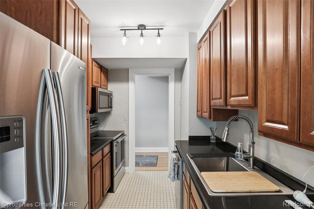 15 E Kirby Street, 311, Detroit, MI 48202 — Photo 23