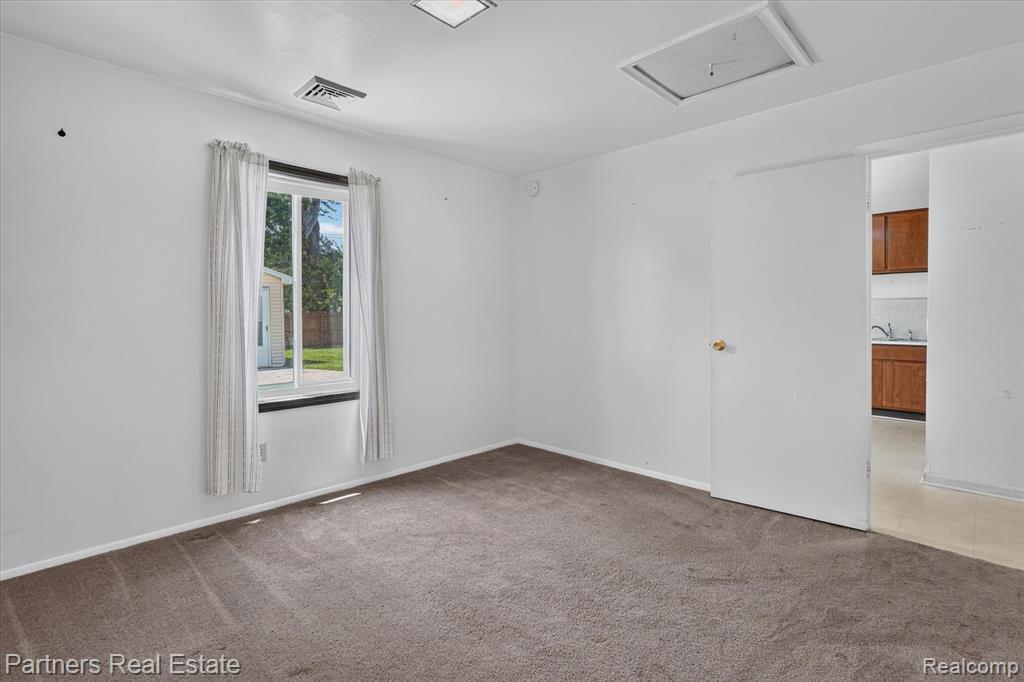 6134 Stephen, Brighton, MI 48116 — Photo 31