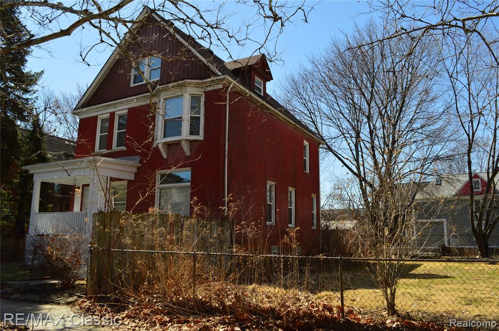 5153 Commonwealth Street - Photo 2