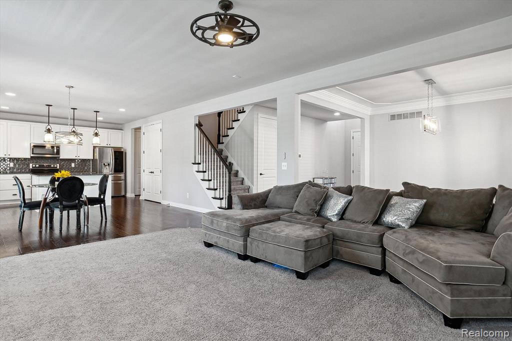 30796 Asbury Hill Drive, New Hudson, MI 48165 — Photo 13