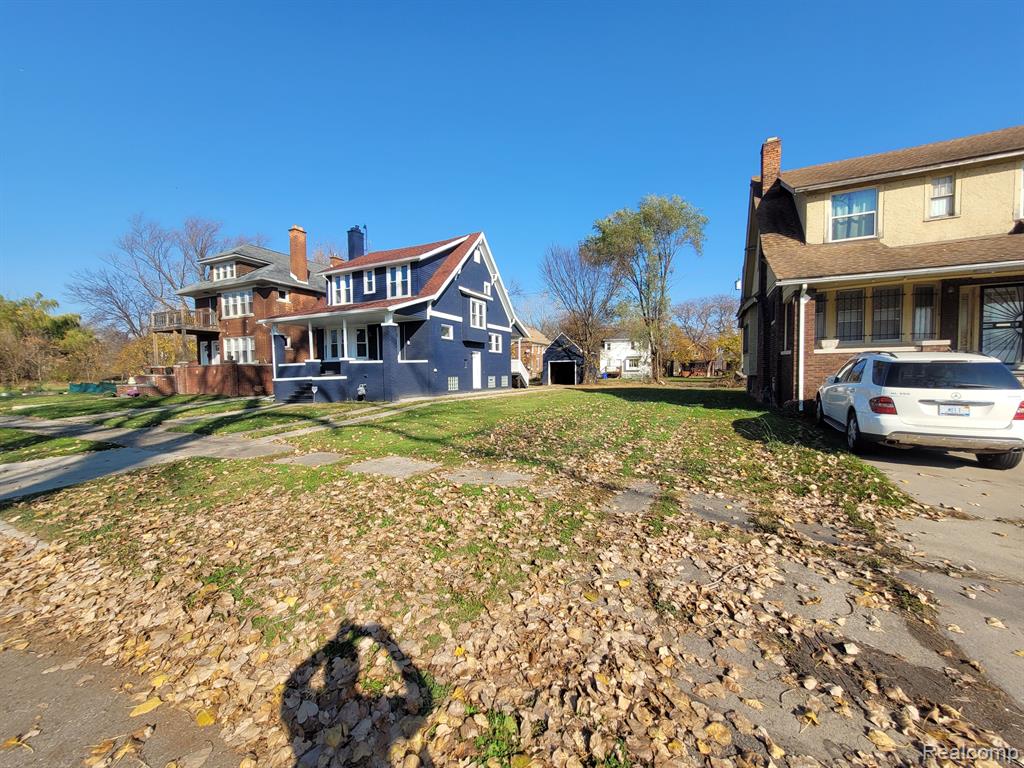 644 PHILIP Street, Detroit, MI 48215 — Photo 2