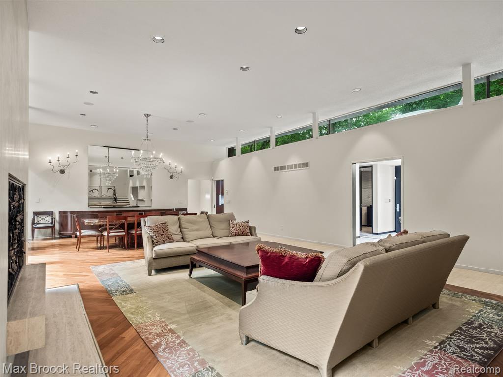 5130 Deep Wood Road, Bloomfield Hills, MI 48302 — Photo 17