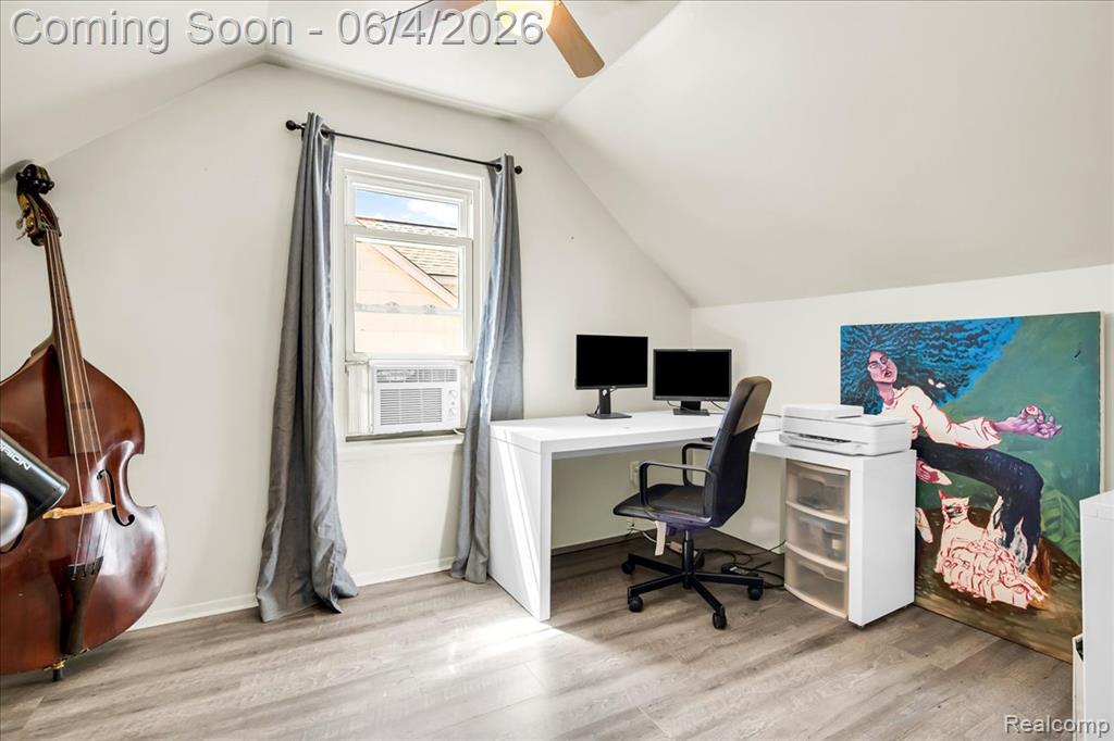 63 W Mahan Avenue, Hazel Park, MI 48030 — Photo 17