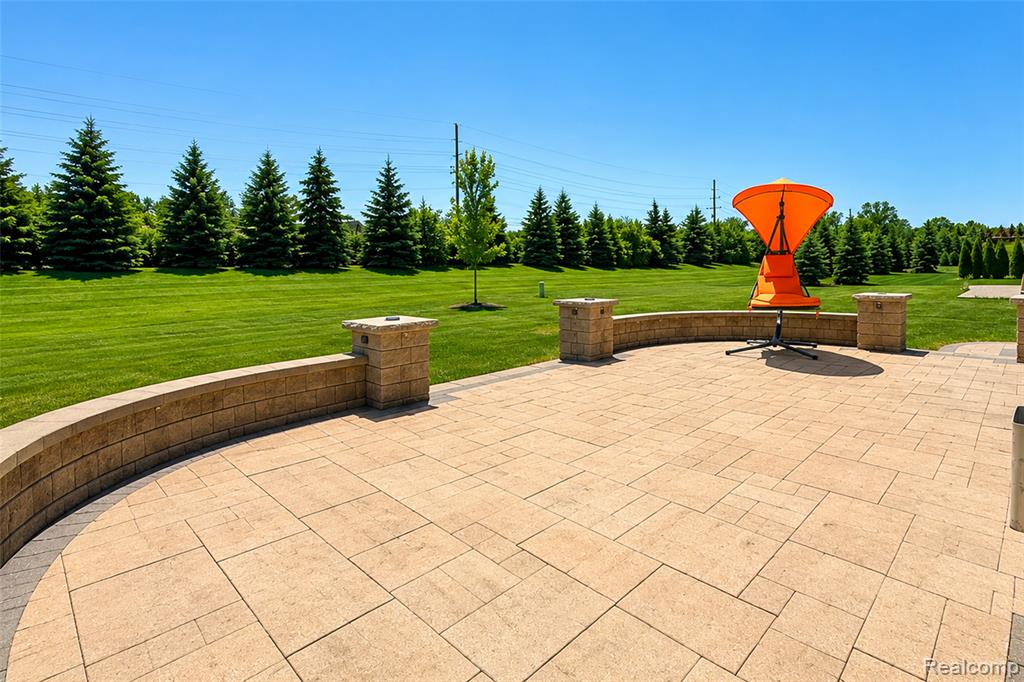 47576 VALENCIA Circle, Novi, MI — Photo 88